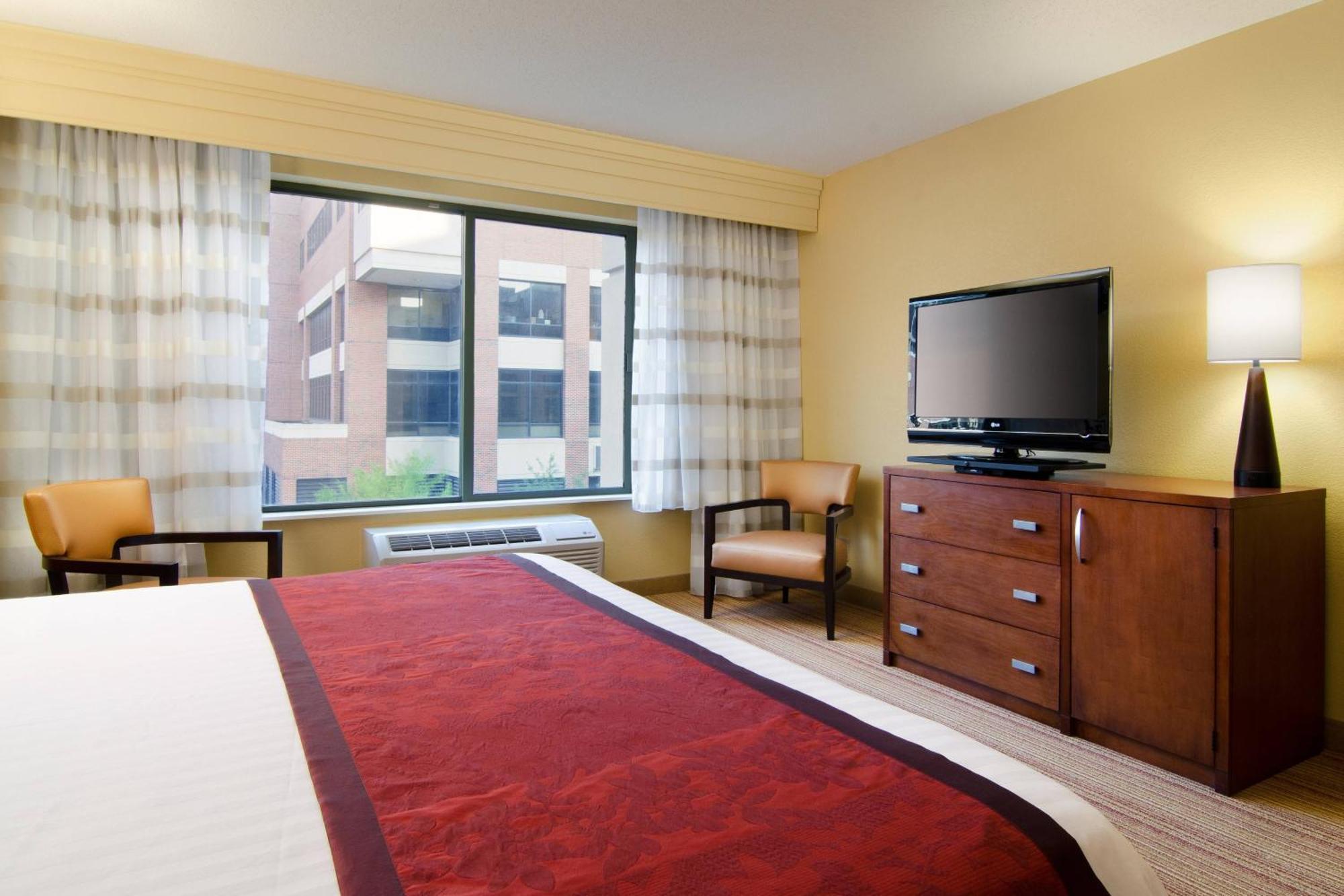 Courtyard By Marriott Birmingham Downtown At Uab Exterior foto