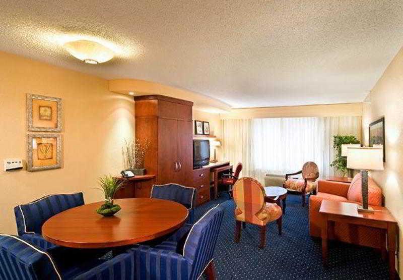 Courtyard By Marriott Birmingham Downtown At Uab Quarto foto